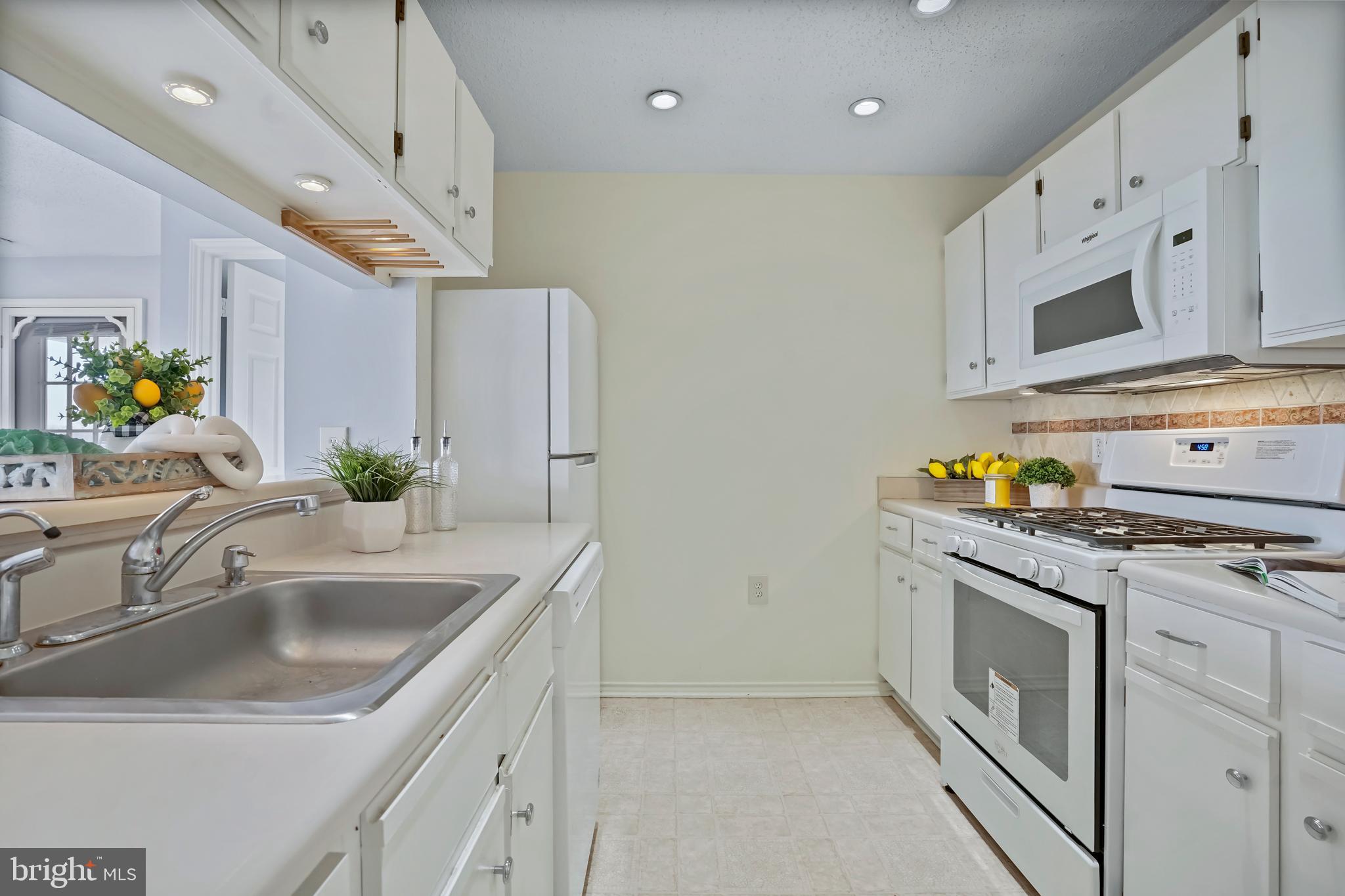 ASHBURN FARM - Residential