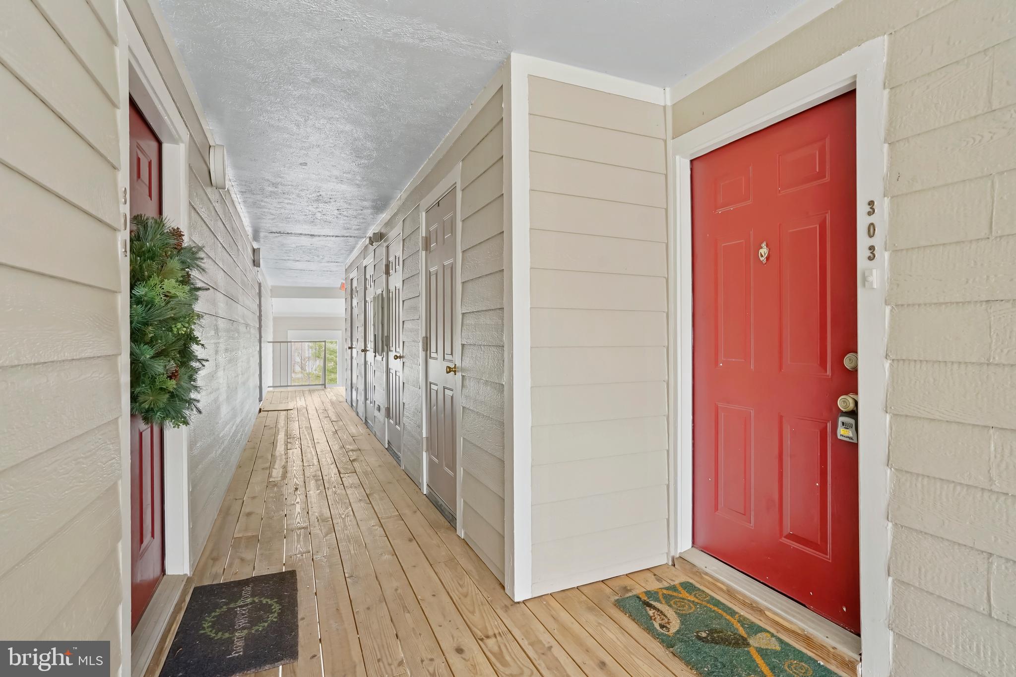 ASHBURN FARM - Residential