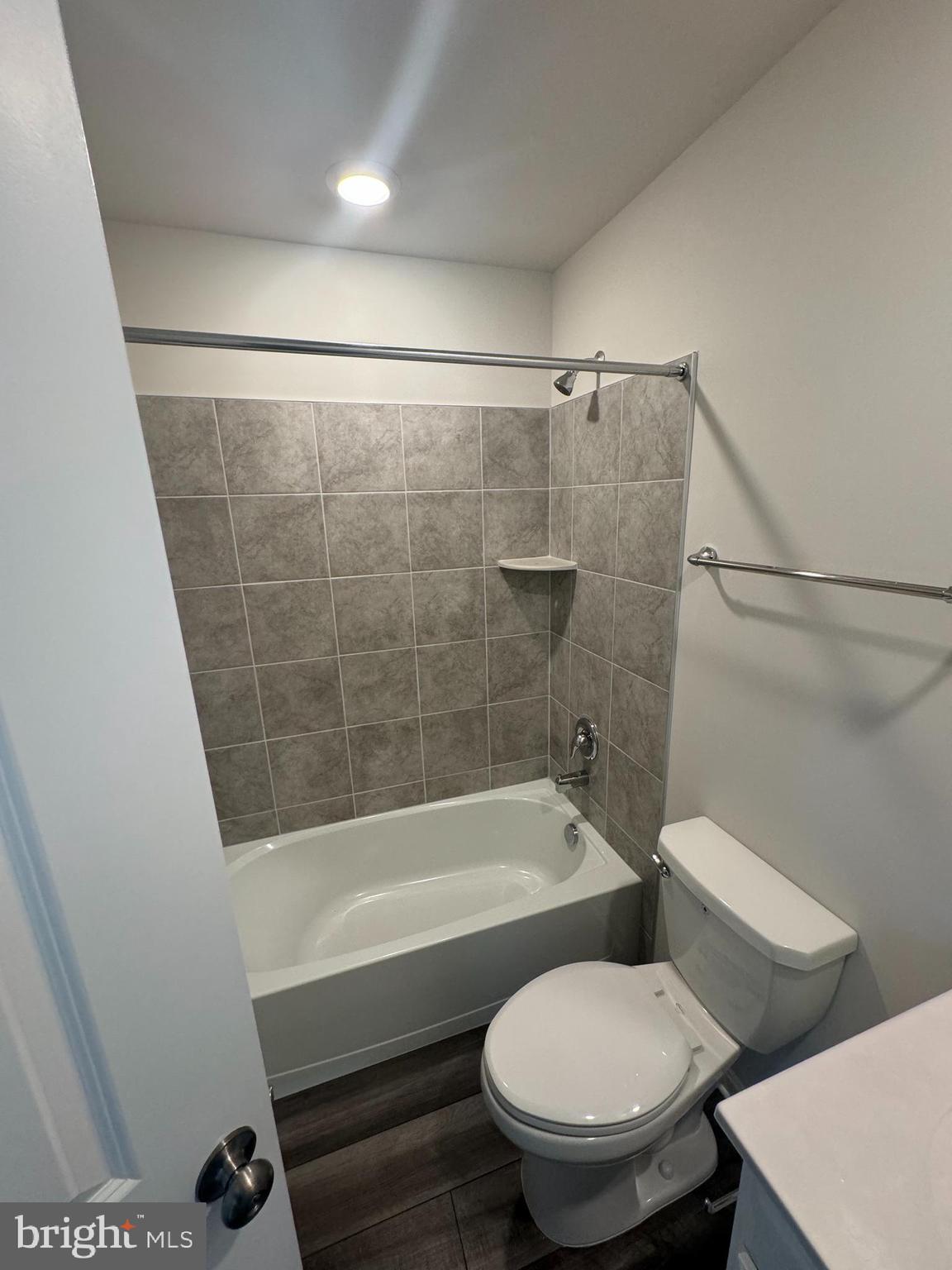 NORBORNE GLEBE - Residential Lease