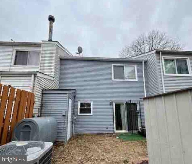 7724 SWAN TERRACE