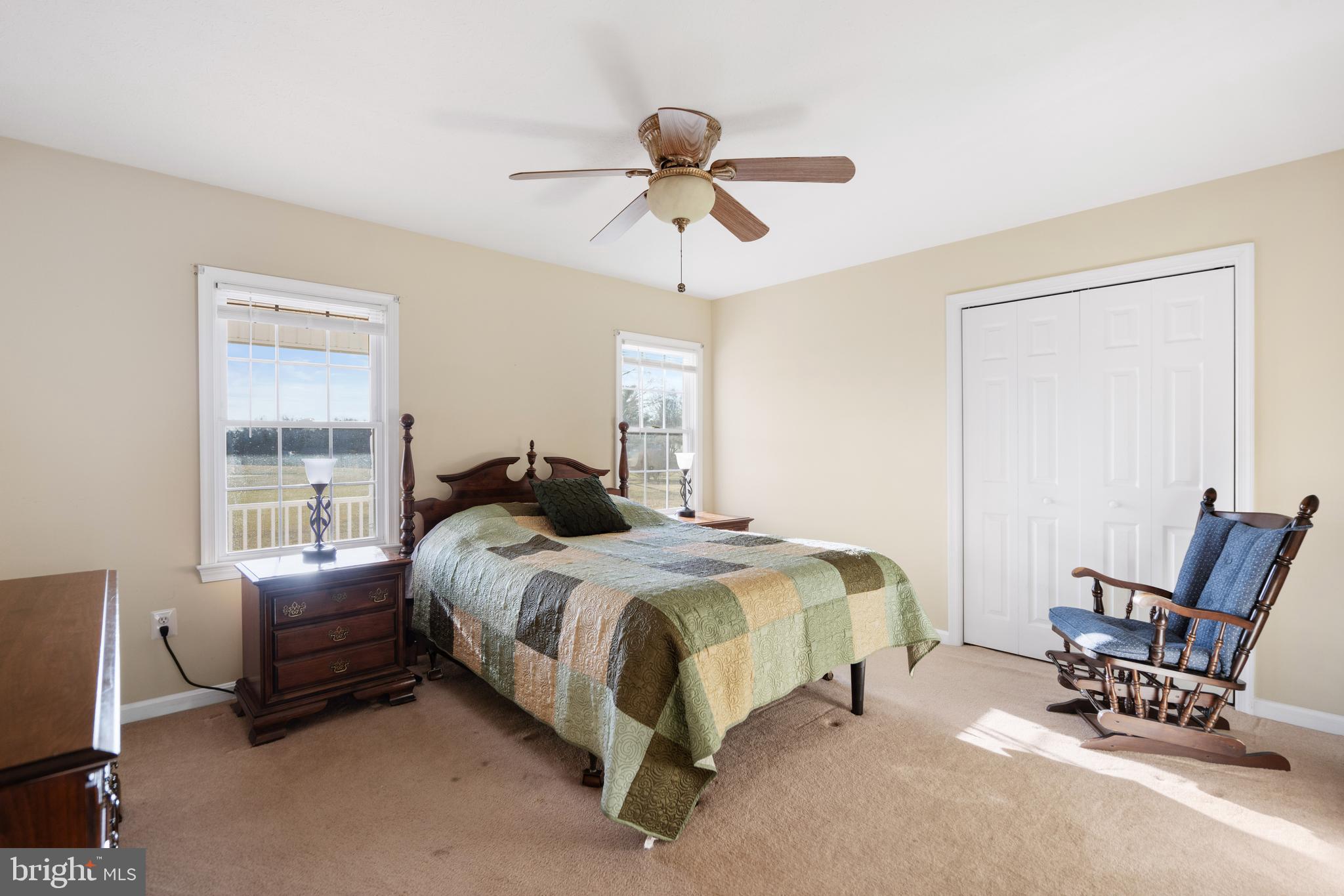 WINDSOR FARMS - Residential