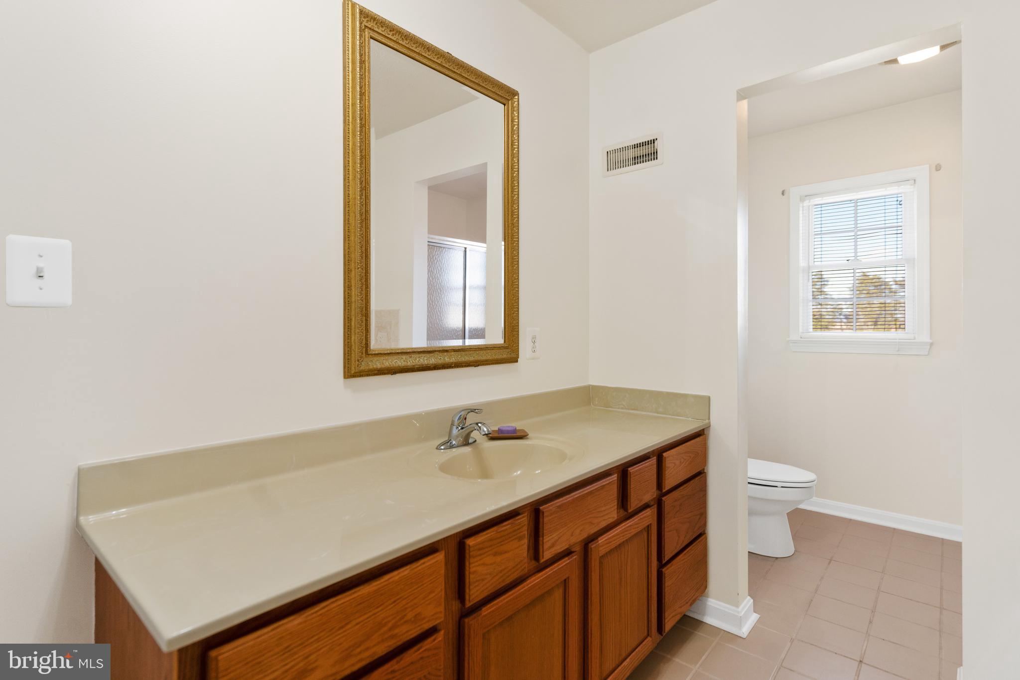 WINDSOR FARMS - Residential