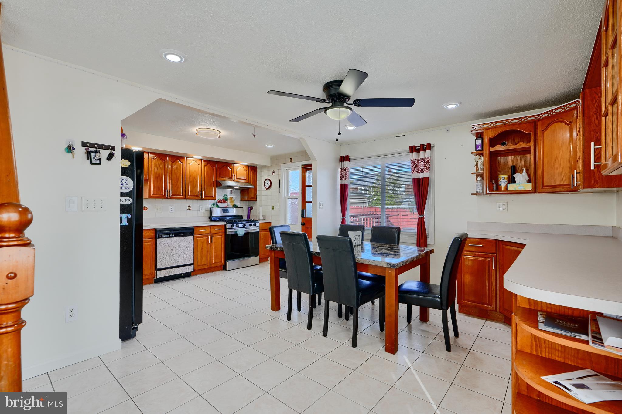 EASTCREST - Residential