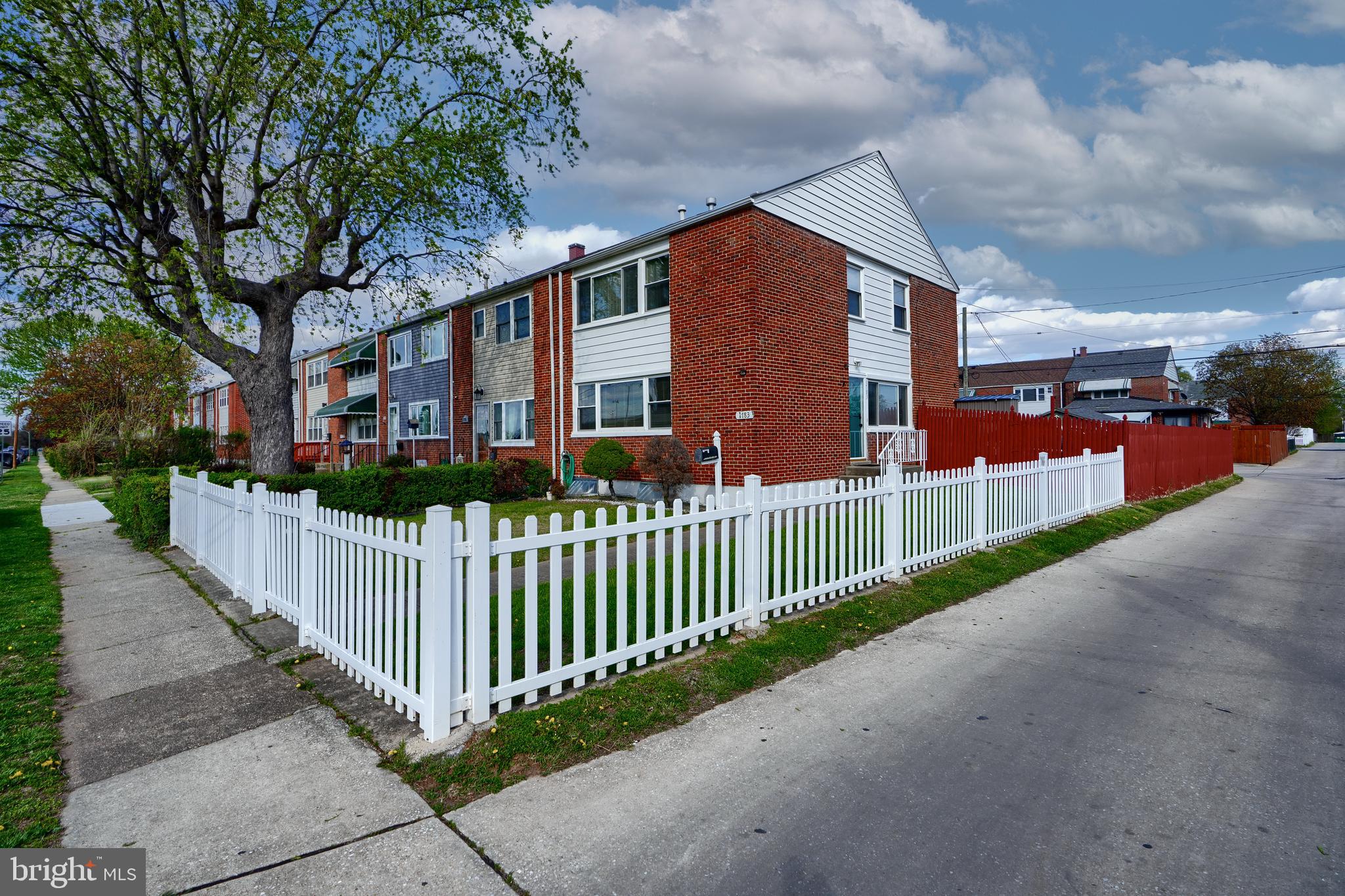 EASTCREST - Residential