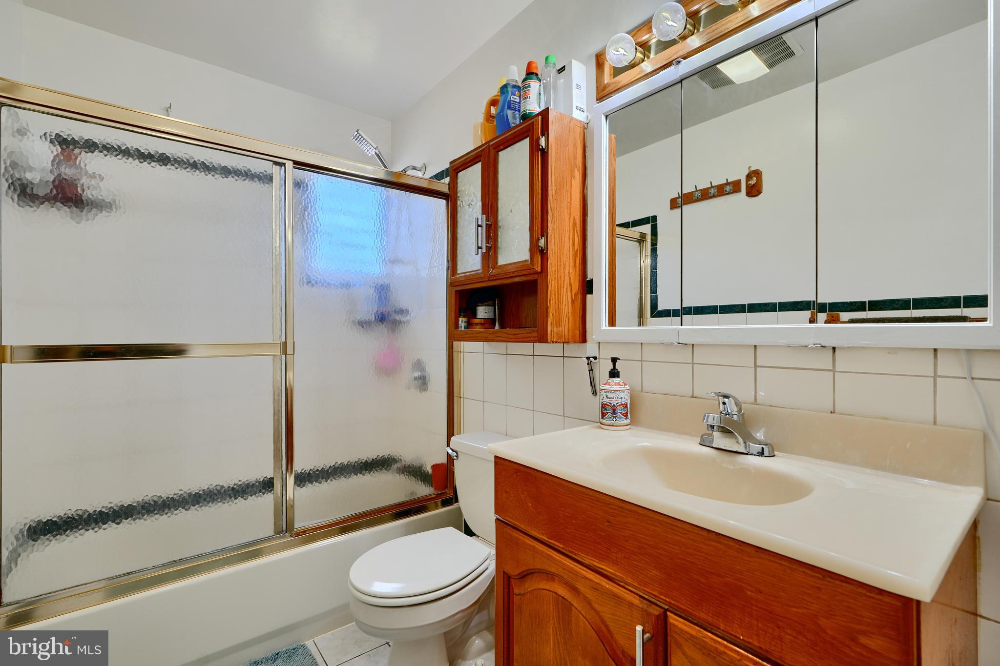 EASTCREST - Residential