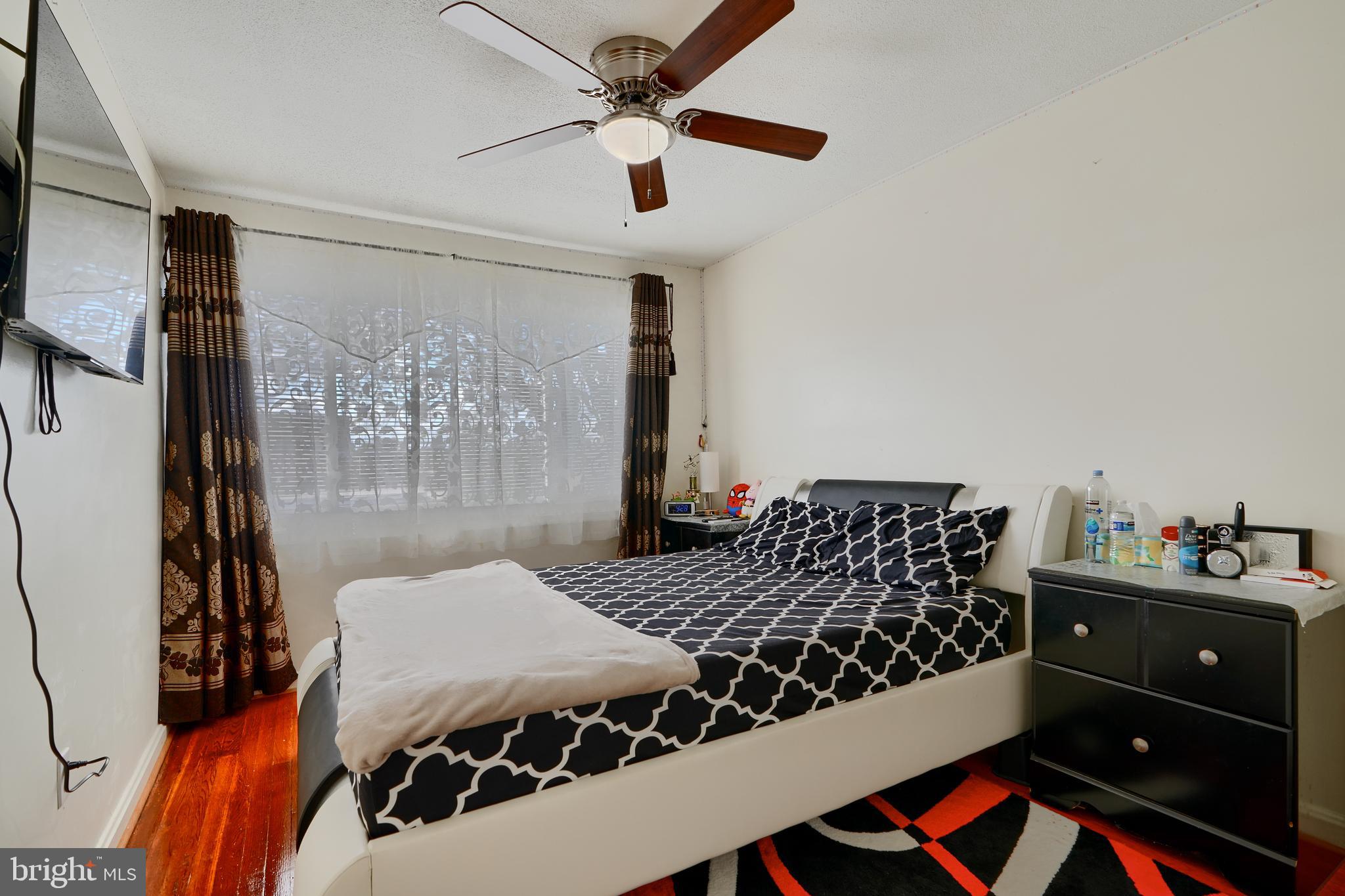 EASTCREST - Residential