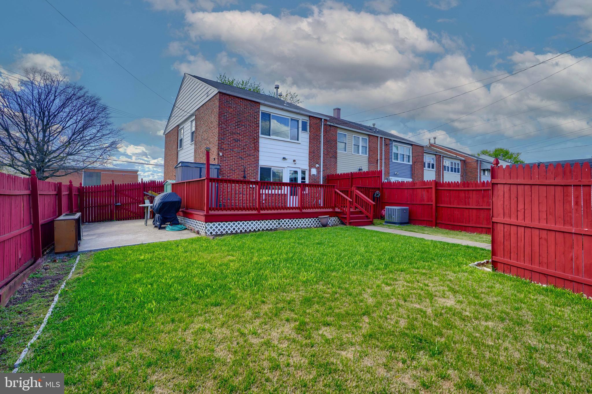 EASTCREST - Residential