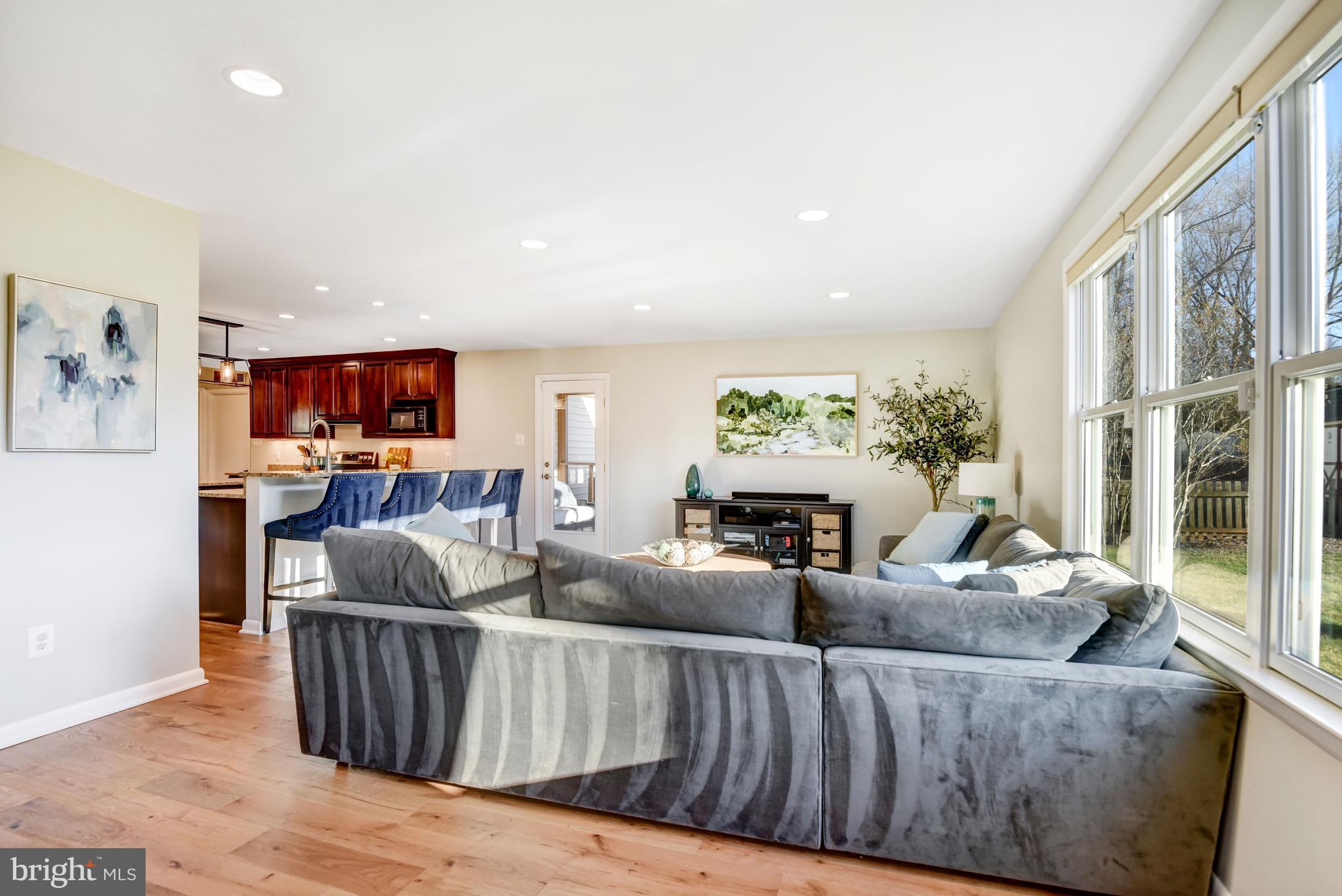 BROOKFIELD - Residential