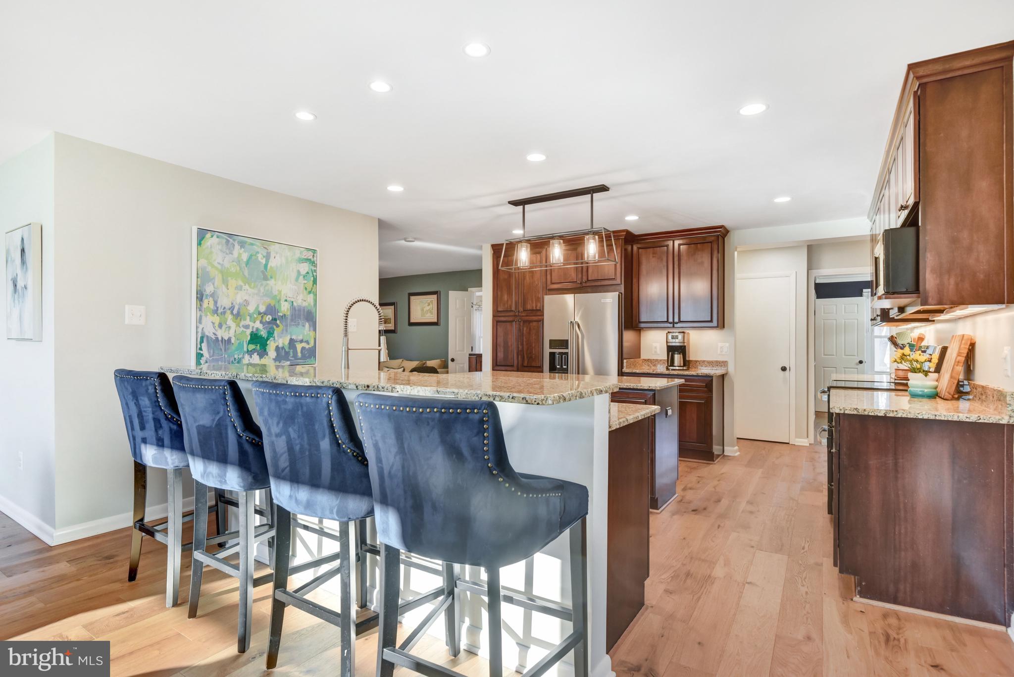 BROOKFIELD - Residential