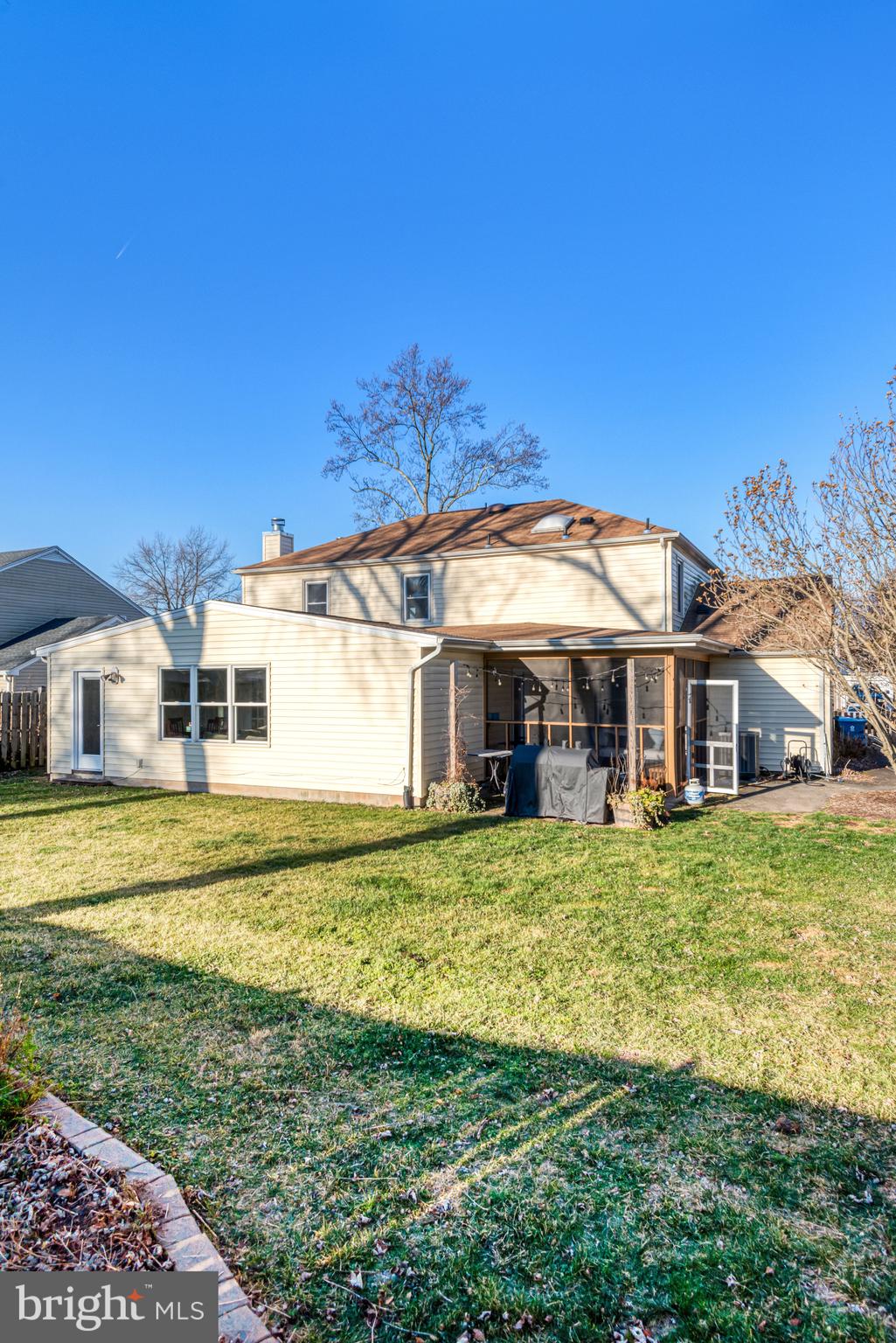 BROOKFIELD - Residential