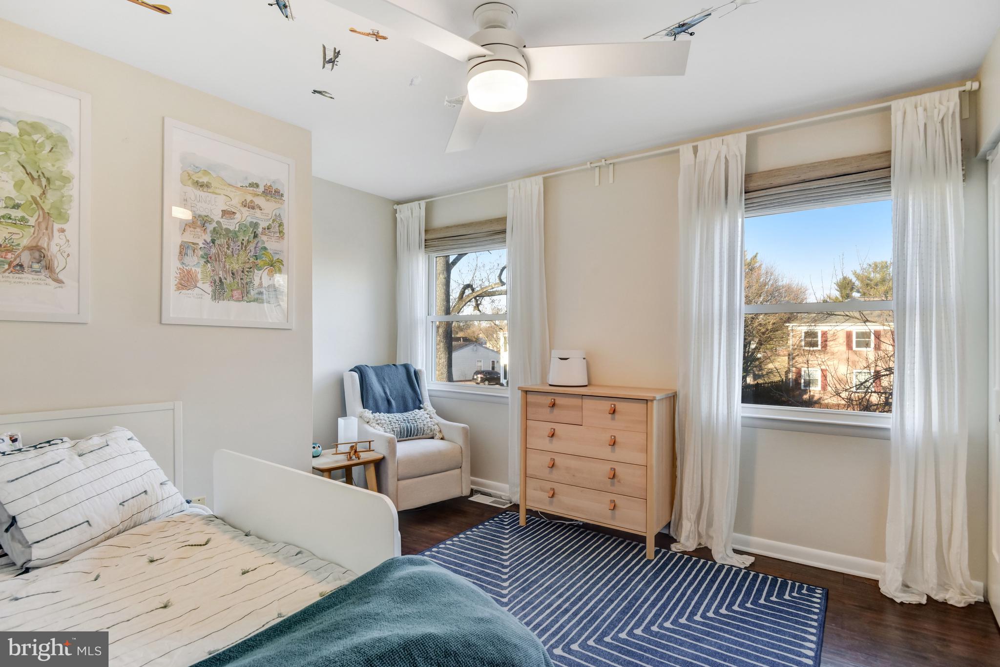 BROOKFIELD - Residential