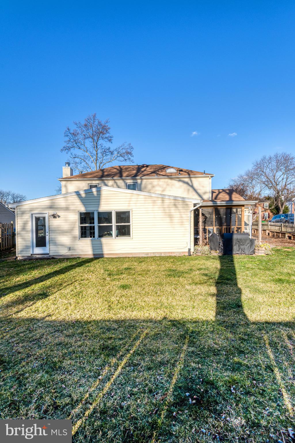 BROOKFIELD - Residential