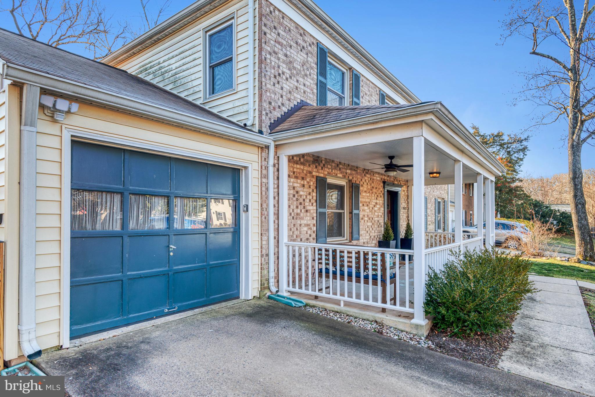 BROOKFIELD - Residential