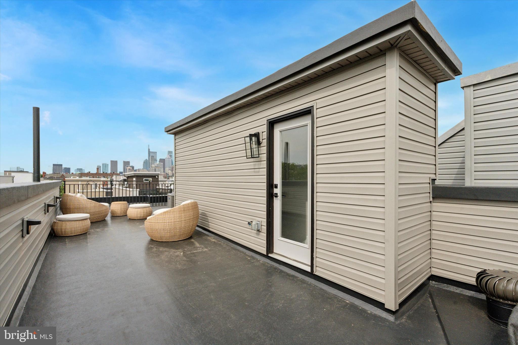 POINT BREEZE - Residential