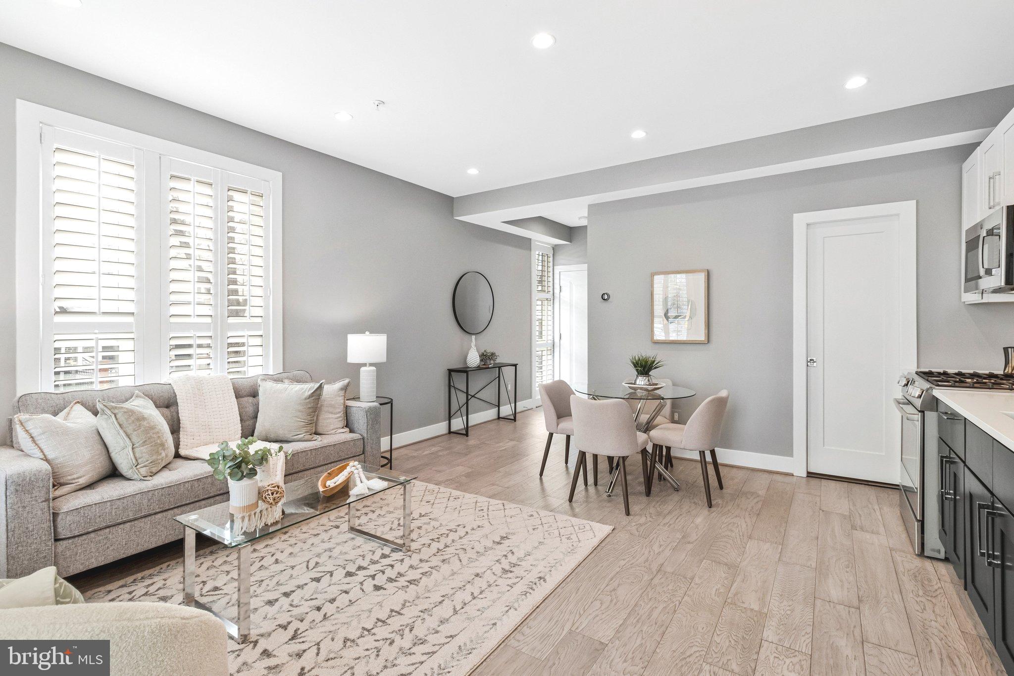 700 16TH STREET NE 2