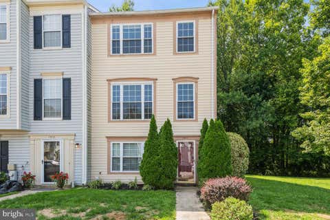Townhouse For Rent - 1511 Ashburnham Drive<br/> Anne Arundel County, CROFTON, MD 21114