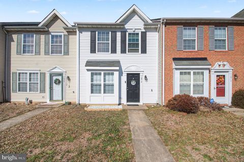 Photo of 10510 Limburg Court, FREDERICKSBURG, VA 22408 (MLS # VASP2039300)