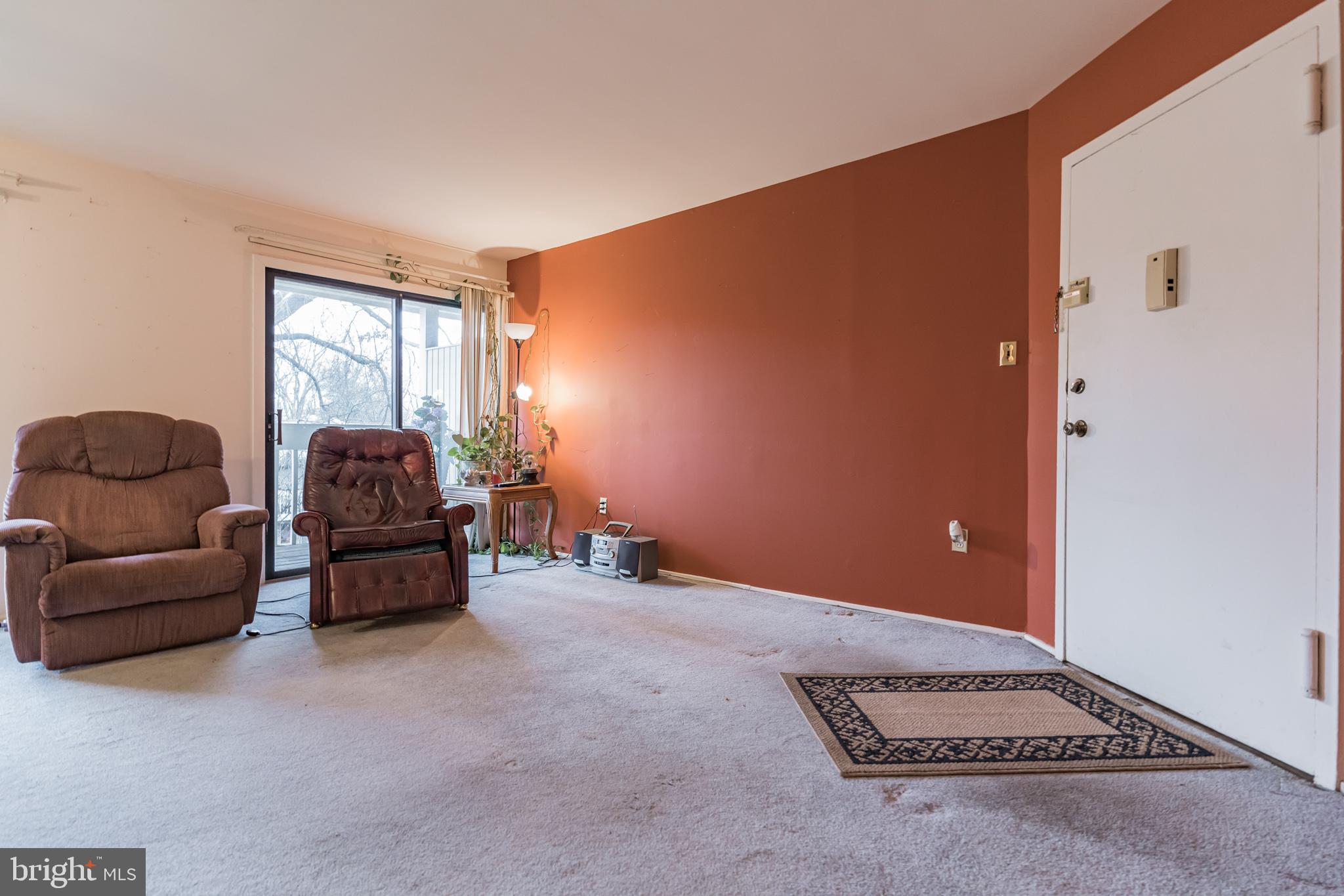 LITTLE RIVER SQUARE - Residential