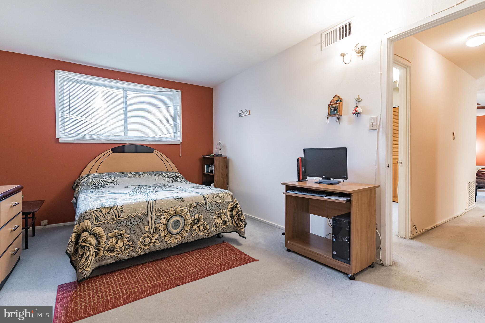 LITTLE RIVER SQUARE - Residential