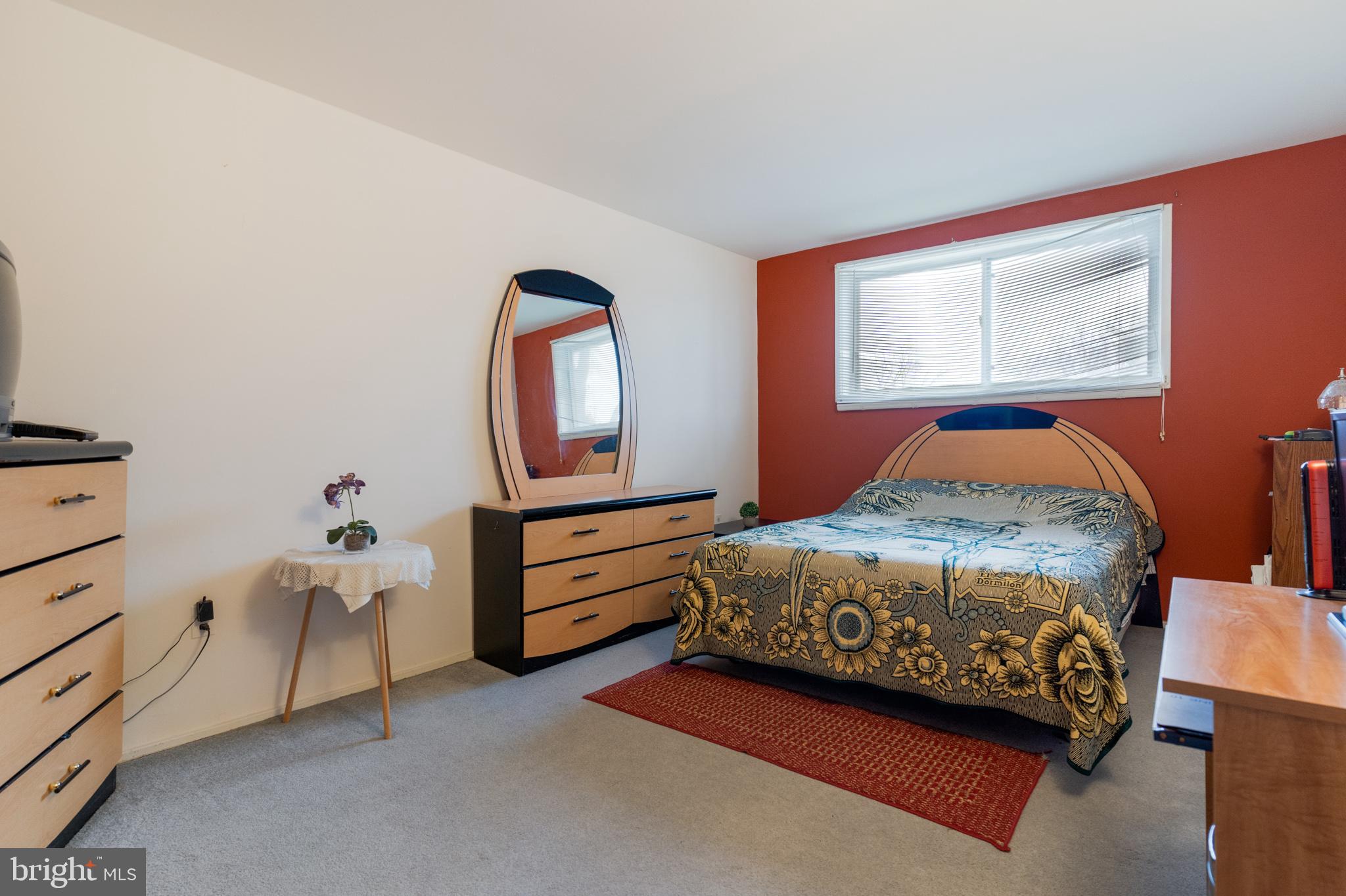 LITTLE RIVER SQUARE - Residential