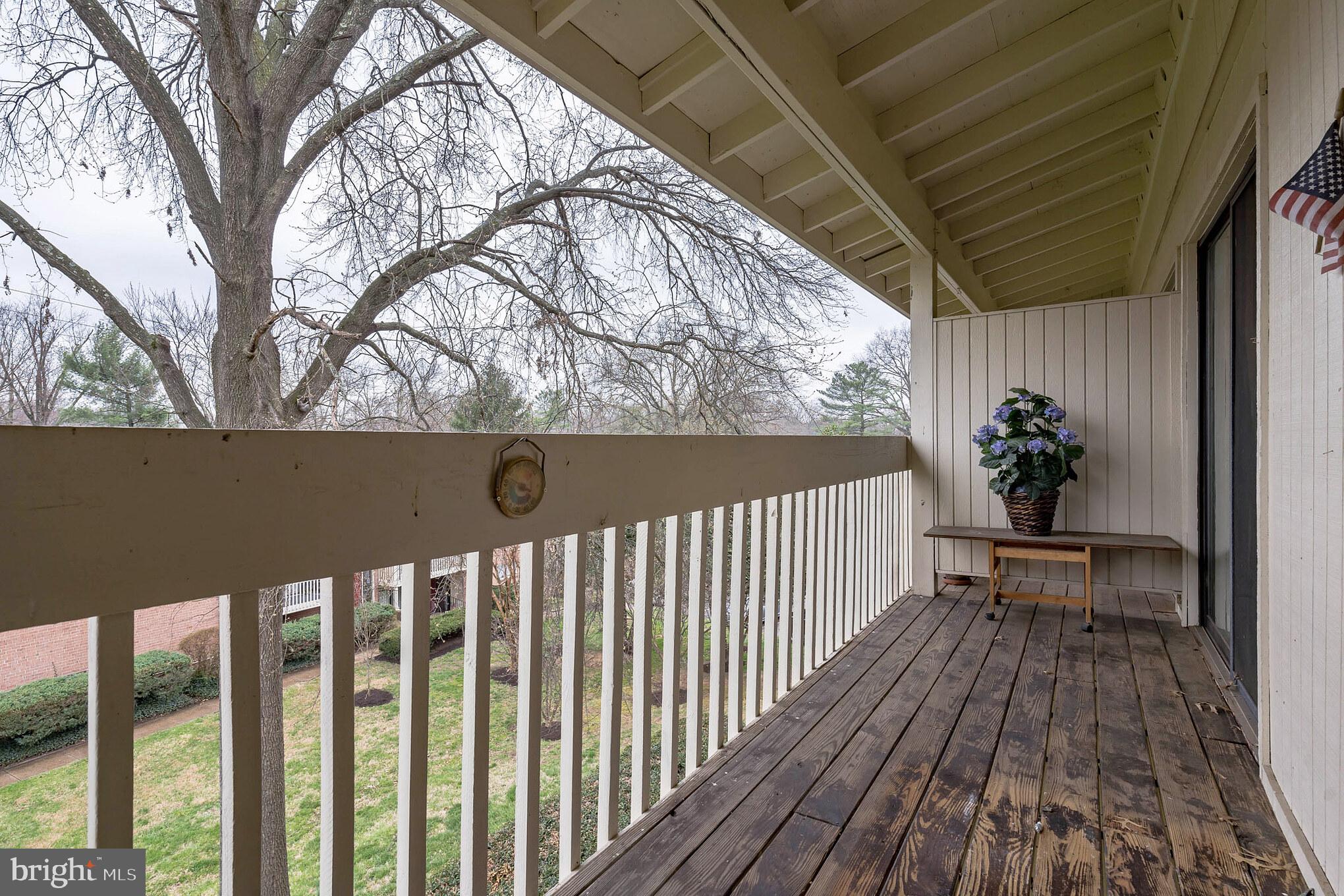 LITTLE RIVER SQUARE - Residential