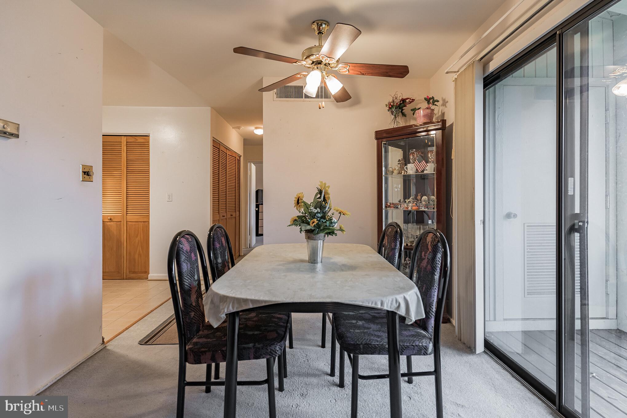 LITTLE RIVER SQUARE - Residential