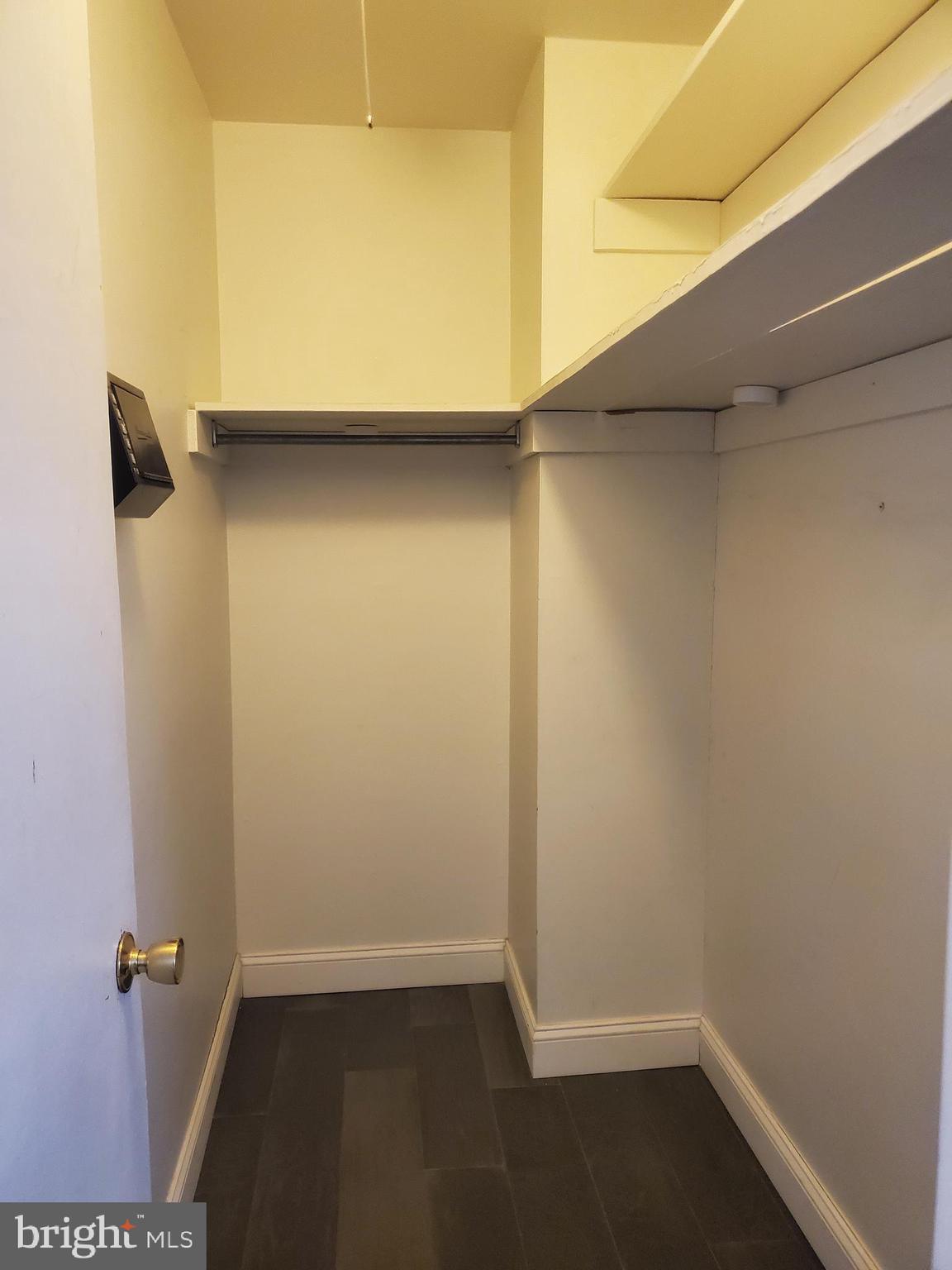 NESHAMINY VALLEY - Residential Lease