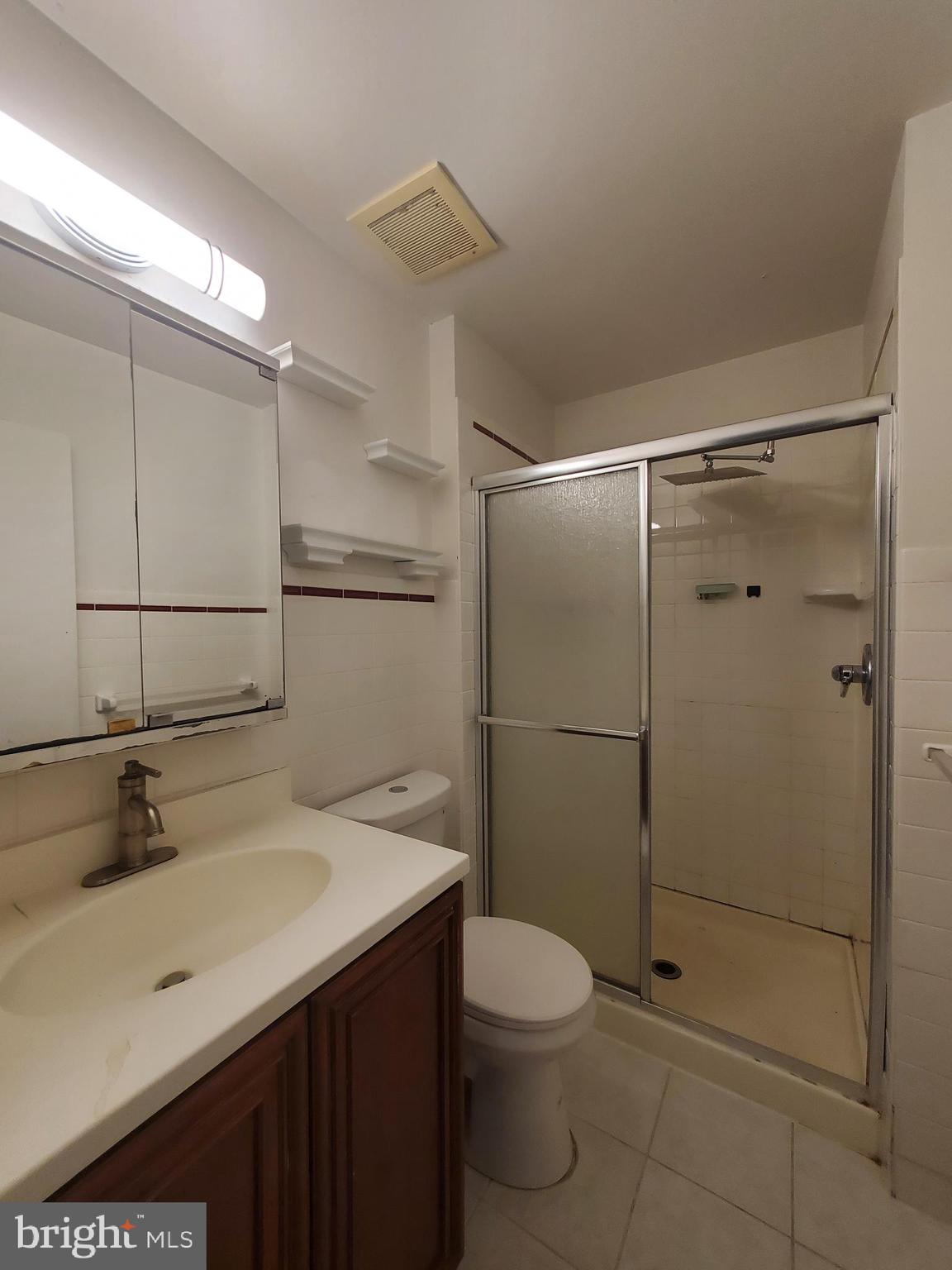 NESHAMINY VALLEY - Residential Lease