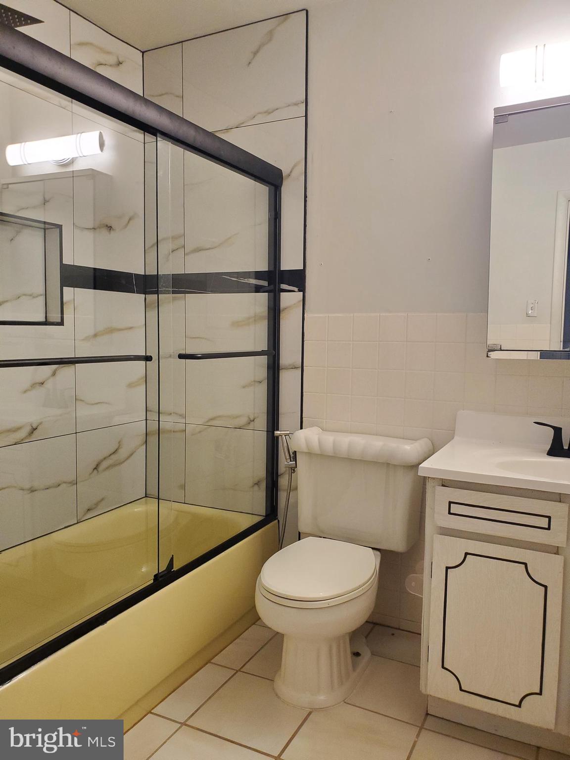 NESHAMINY VALLEY - Residential Lease