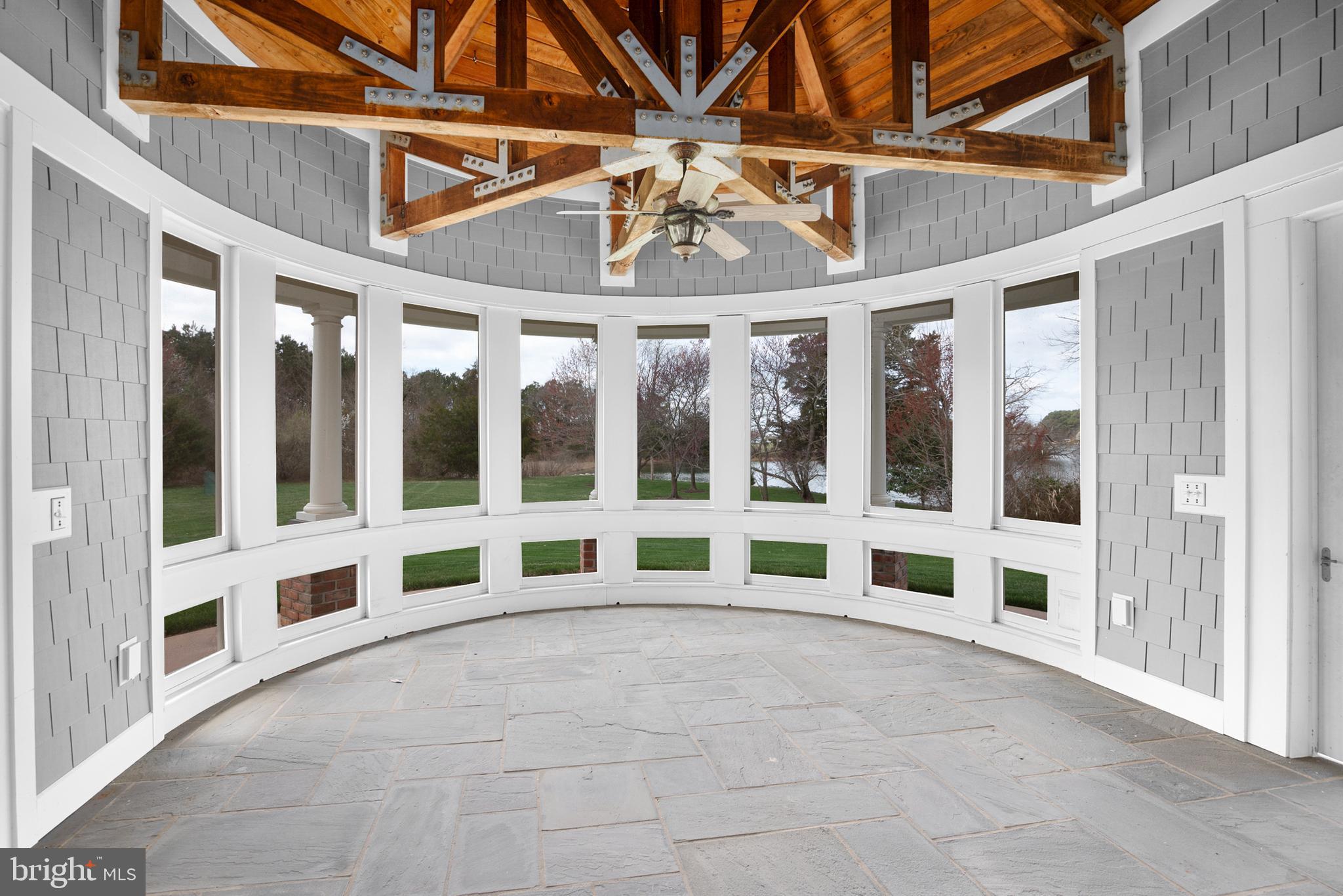 ISLAND CREEK NECK - Residential