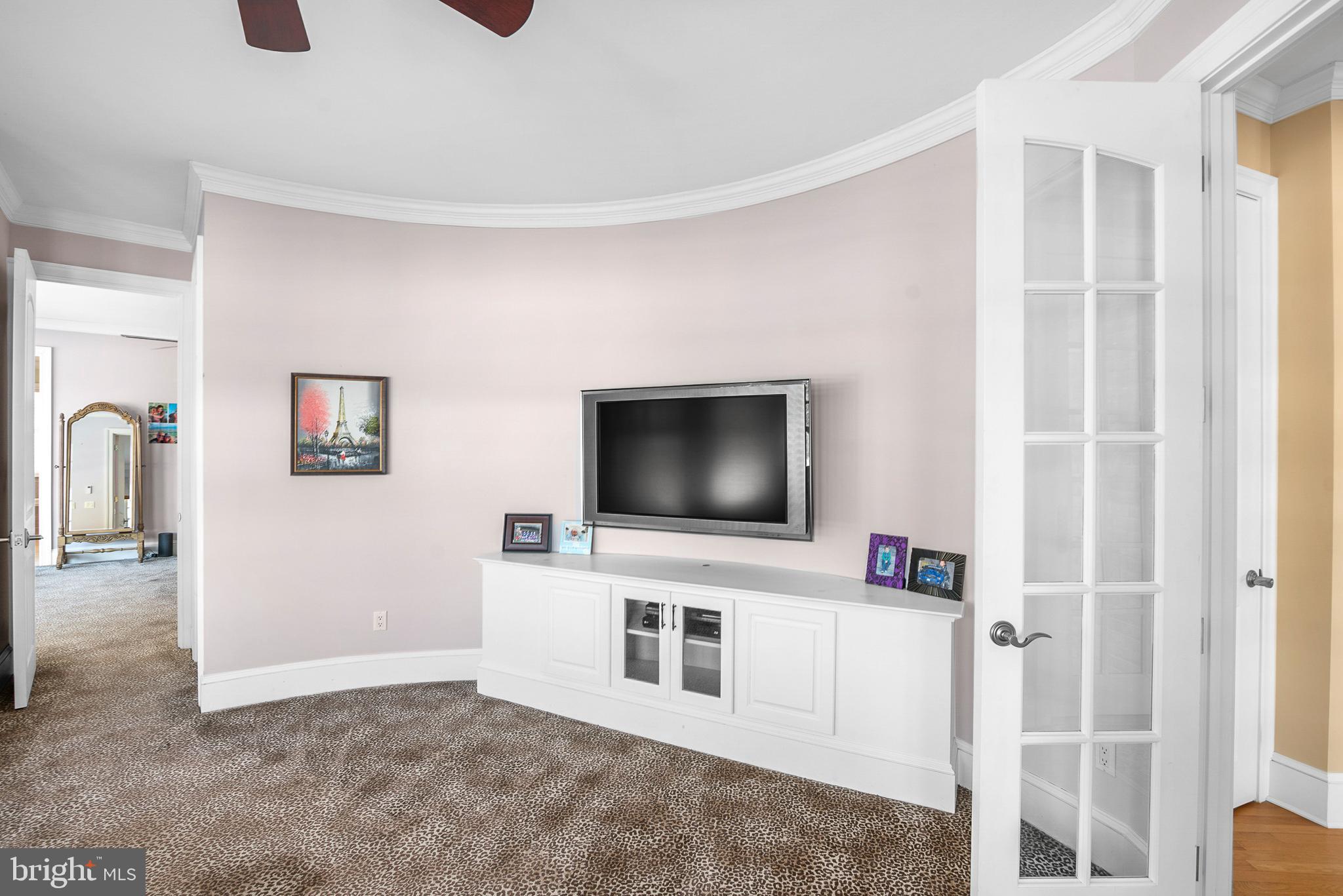 ISLAND CREEK NECK - Residential