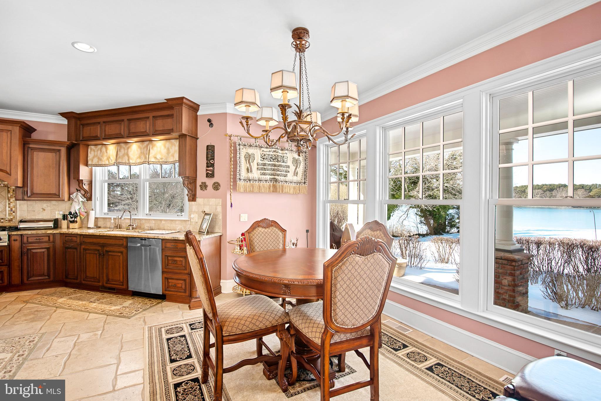 ISLAND CREEK NECK - Residential