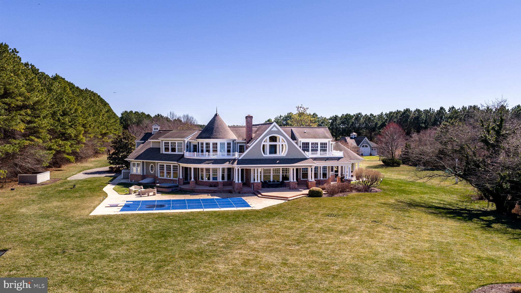 ISLAND CREEK NECK - Residential