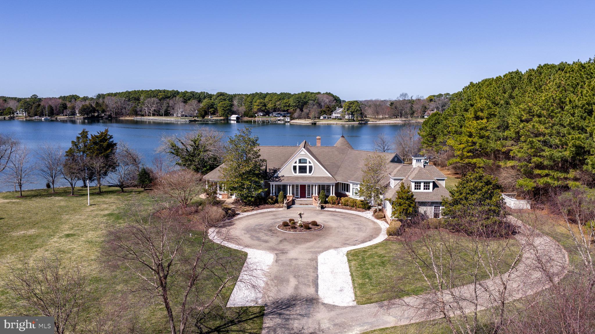 ISLAND CREEK NECK - Residential