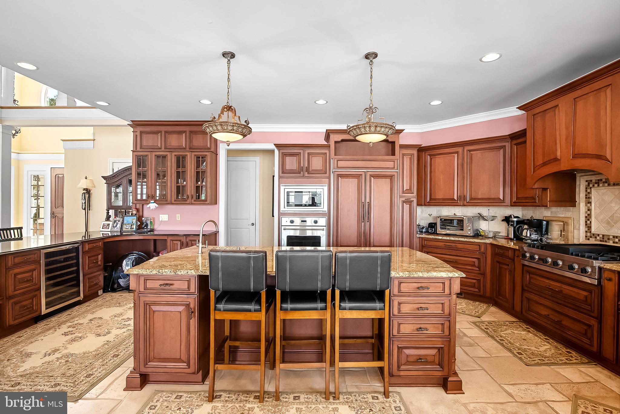 ISLAND CREEK NECK - Residential