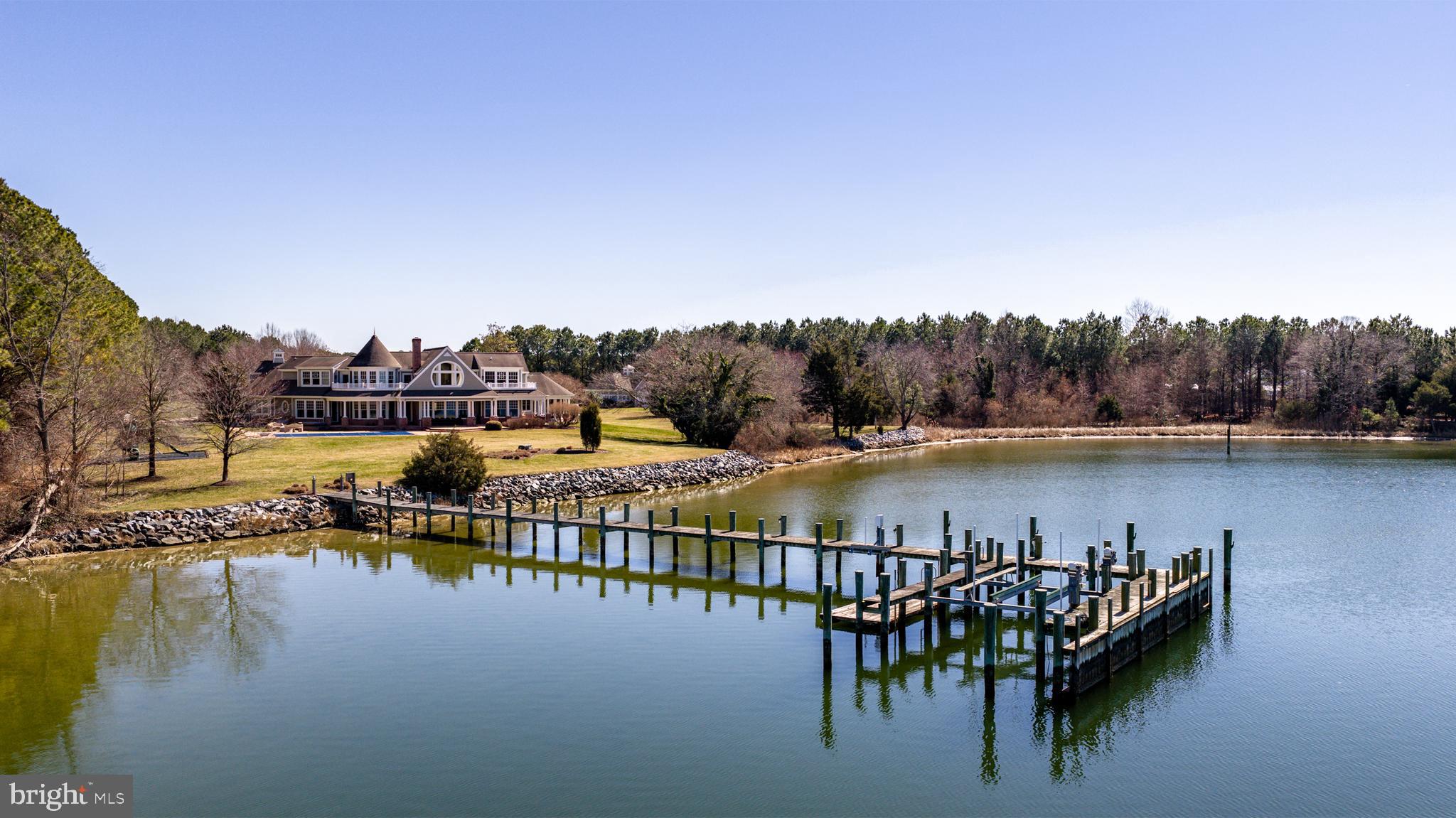 ISLAND CREEK NECK - Residential