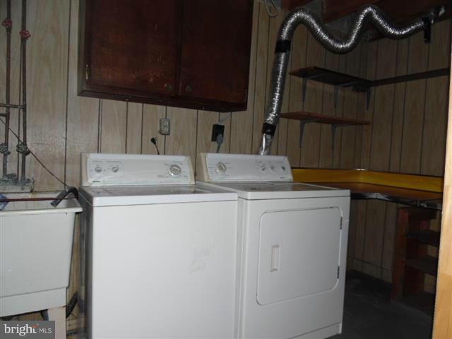 STEDWICK TOWNHOUSES - Residential