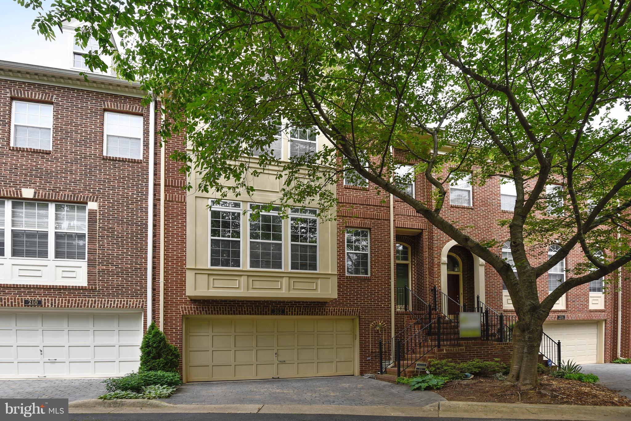 PT ROCKVILLE TWN RES 3 - Residential