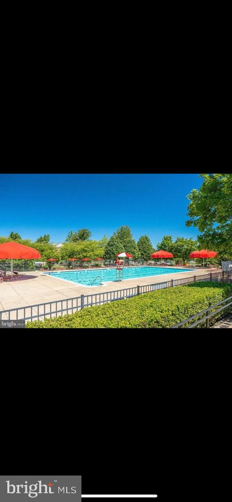 POTOMAC LAKES - Residential Lease