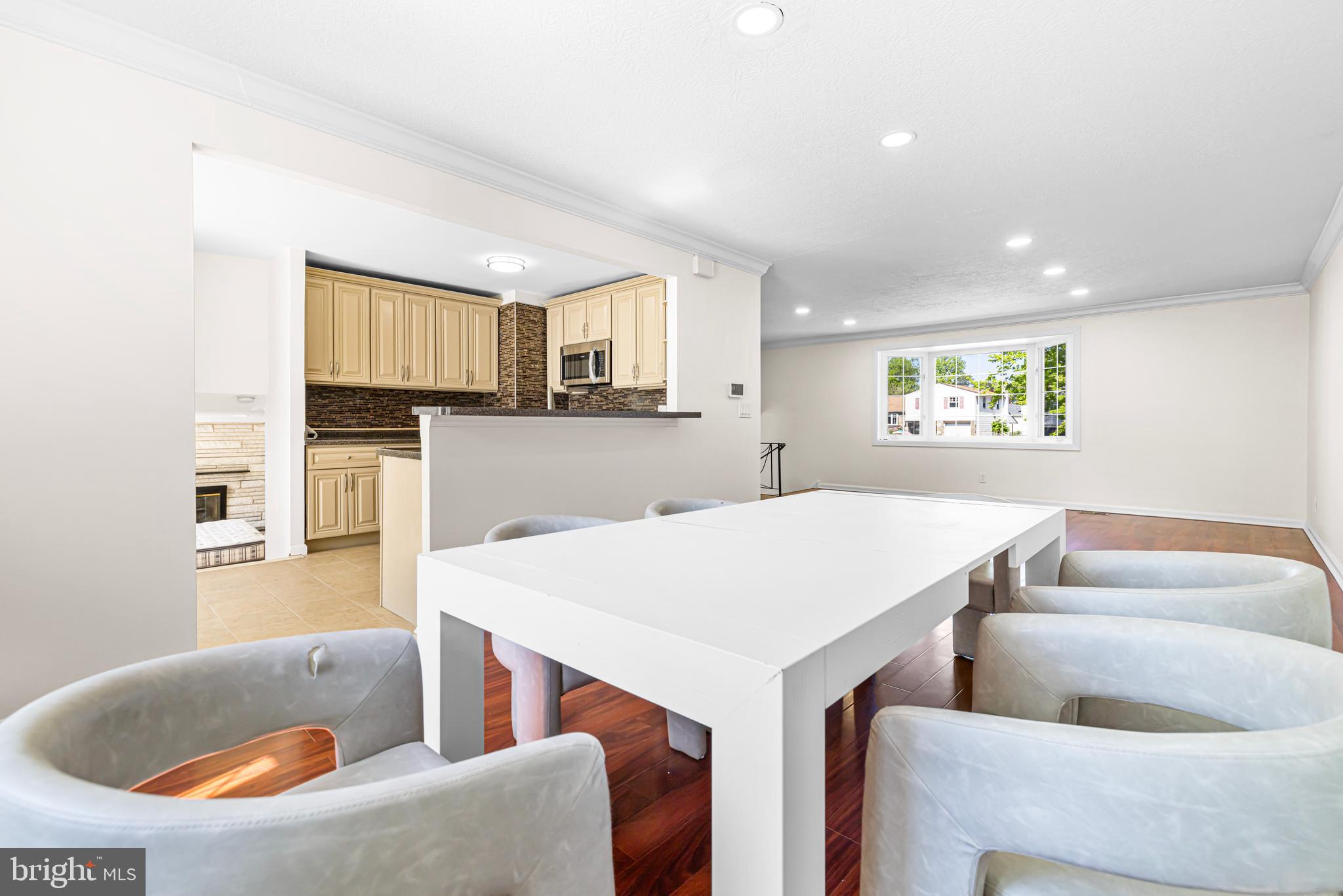 SOMERTON - Residential