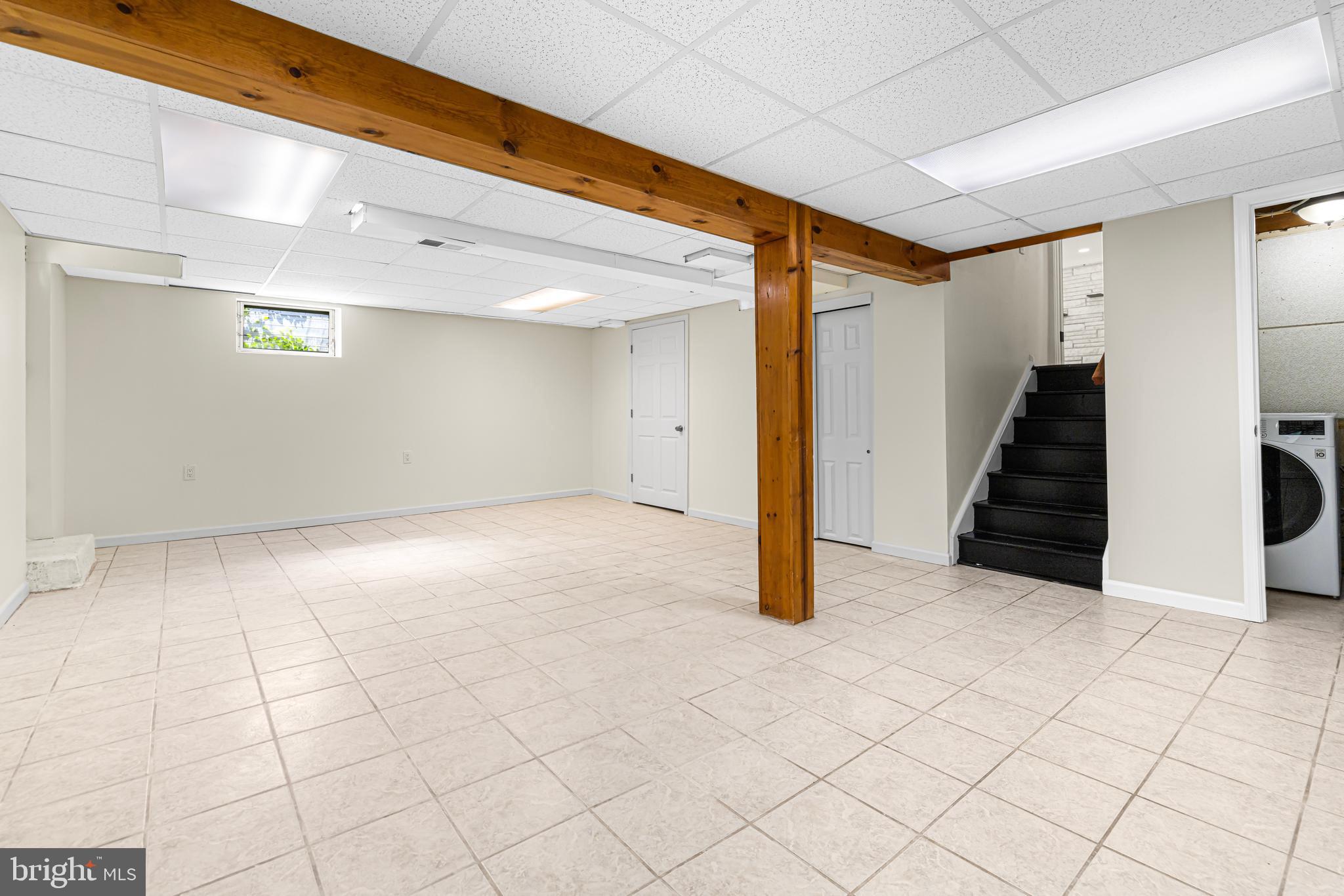 SOMERTON - Residential