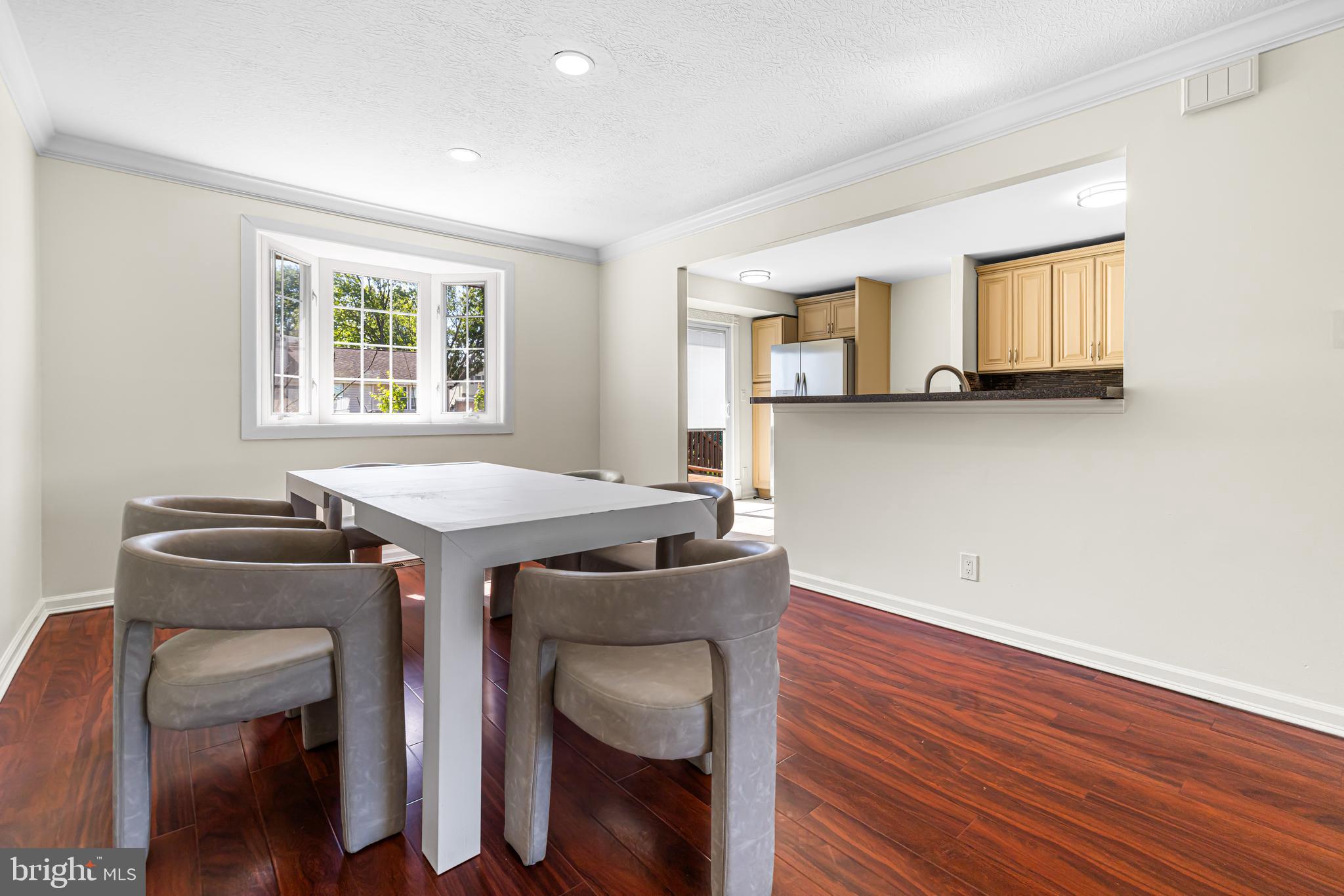 SOMERTON - Residential