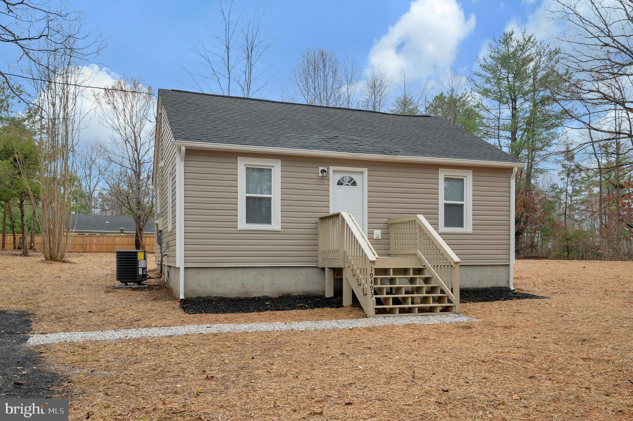 METES & BOUNDS - Residential