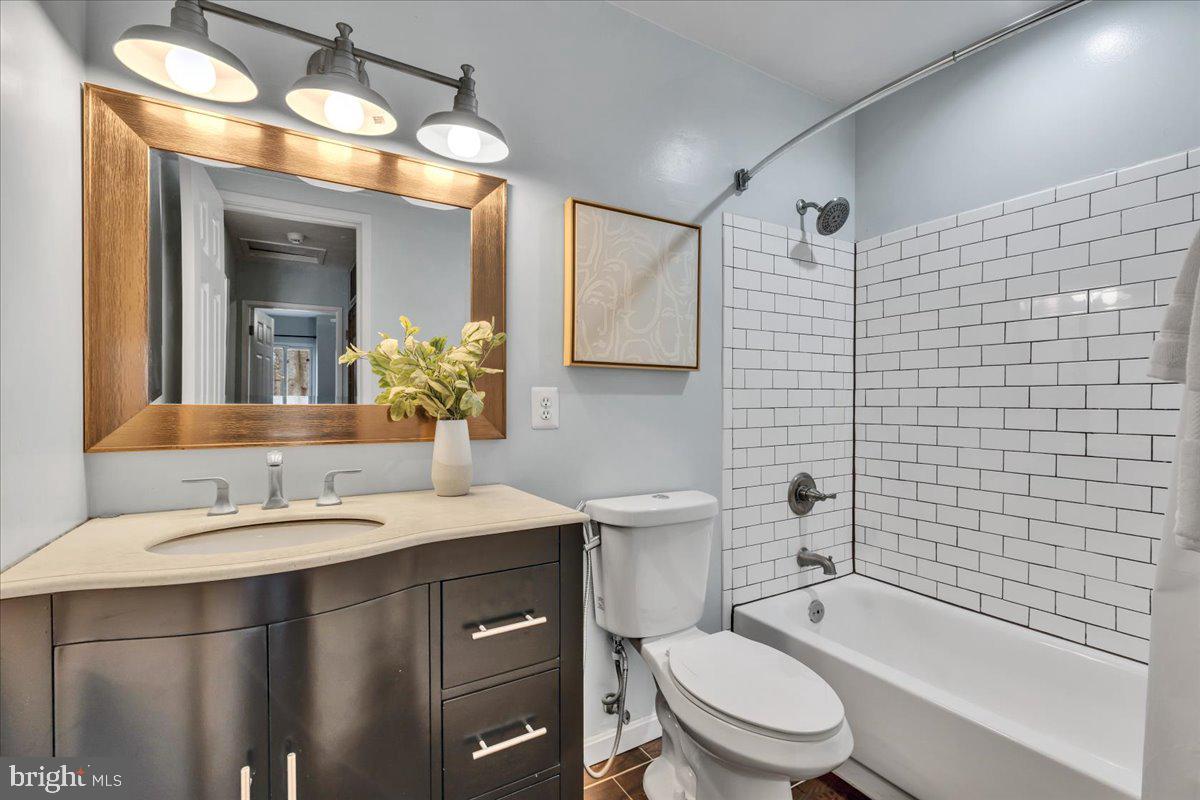 INVERNESS FOREST - Residential