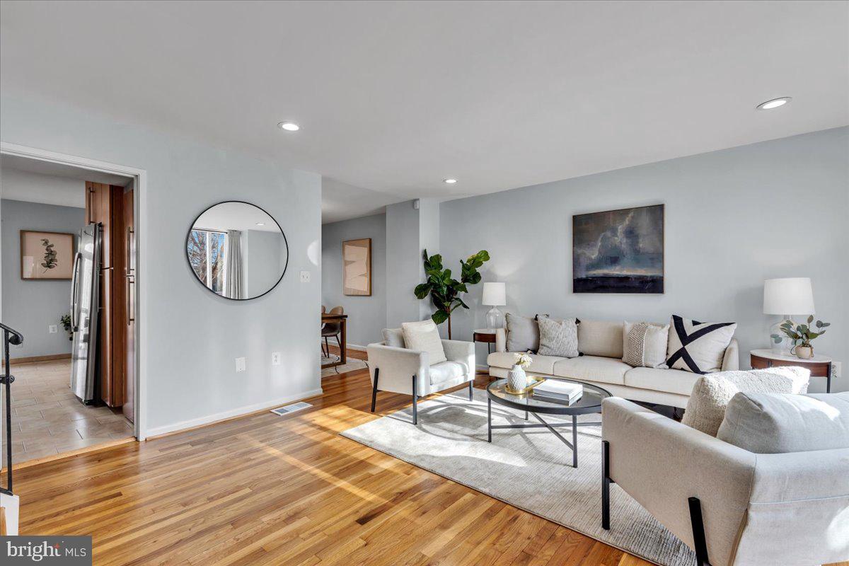 INVERNESS FOREST - Residential