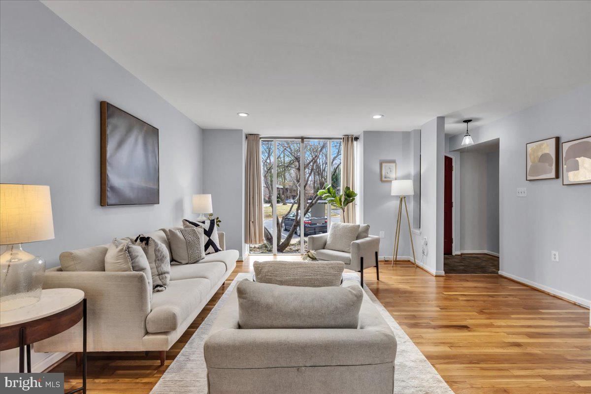 INVERNESS FOREST - Residential