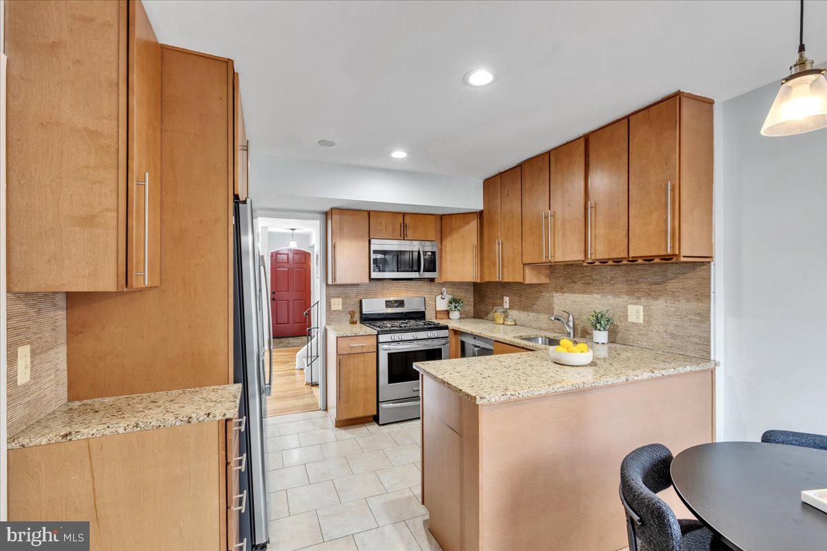 INVERNESS FOREST - Residential