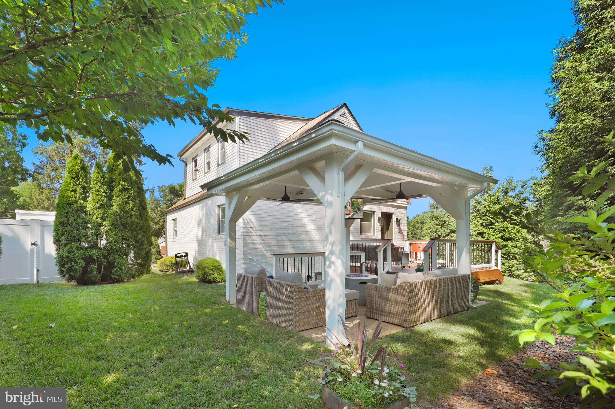 TYLER PARK - Residential