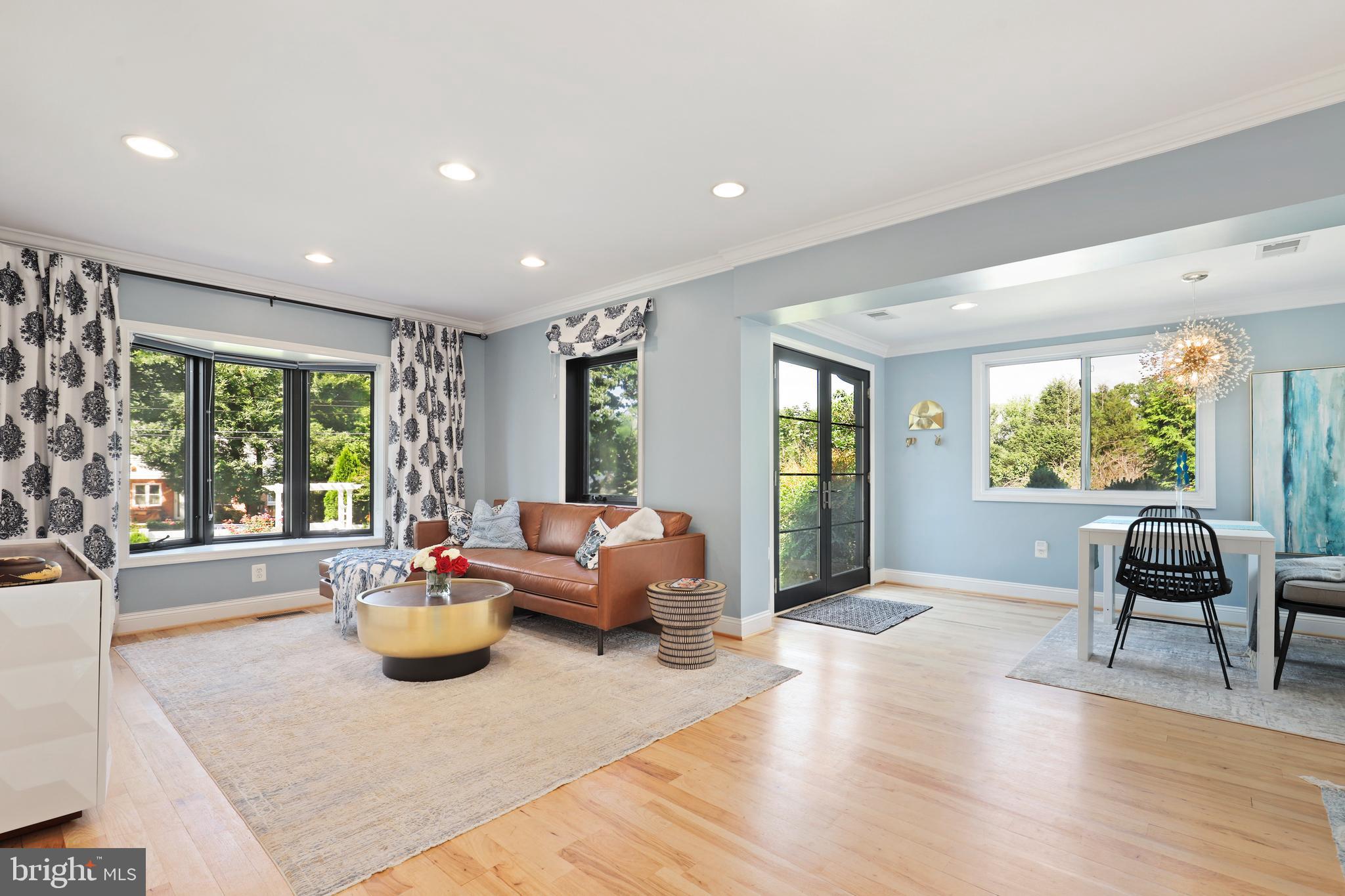 TYLER PARK - Residential