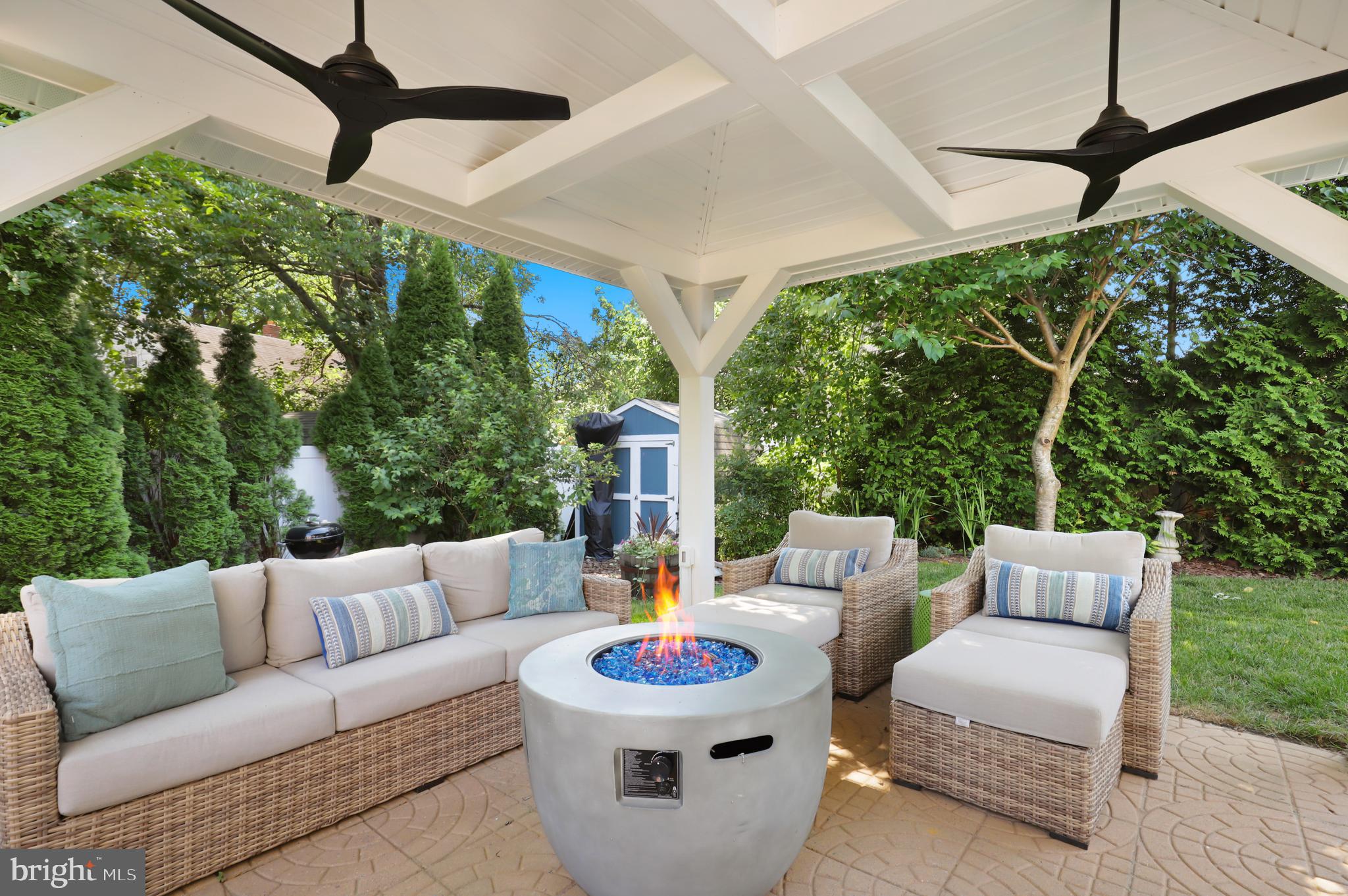 TYLER PARK - Residential